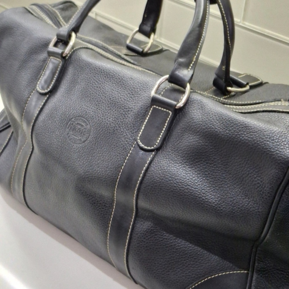 Black Pebbled Leather Weekender Carryall Duffle – Classic Roots Travel Bag - Picture 6 of 10